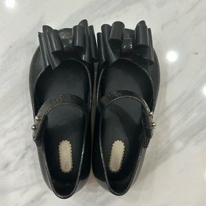 Mini Melissa Girl Jelly Black Shoe With Peep Toe and Bow